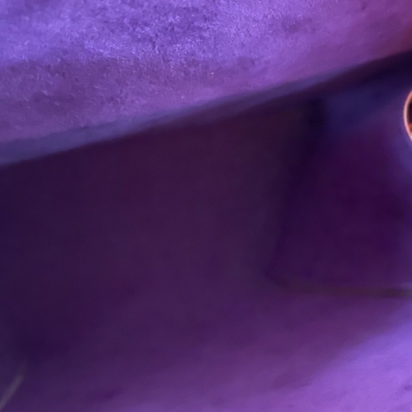 Authentic Louis Vuitton Epi Leather Backpack - Picture 8 of 12